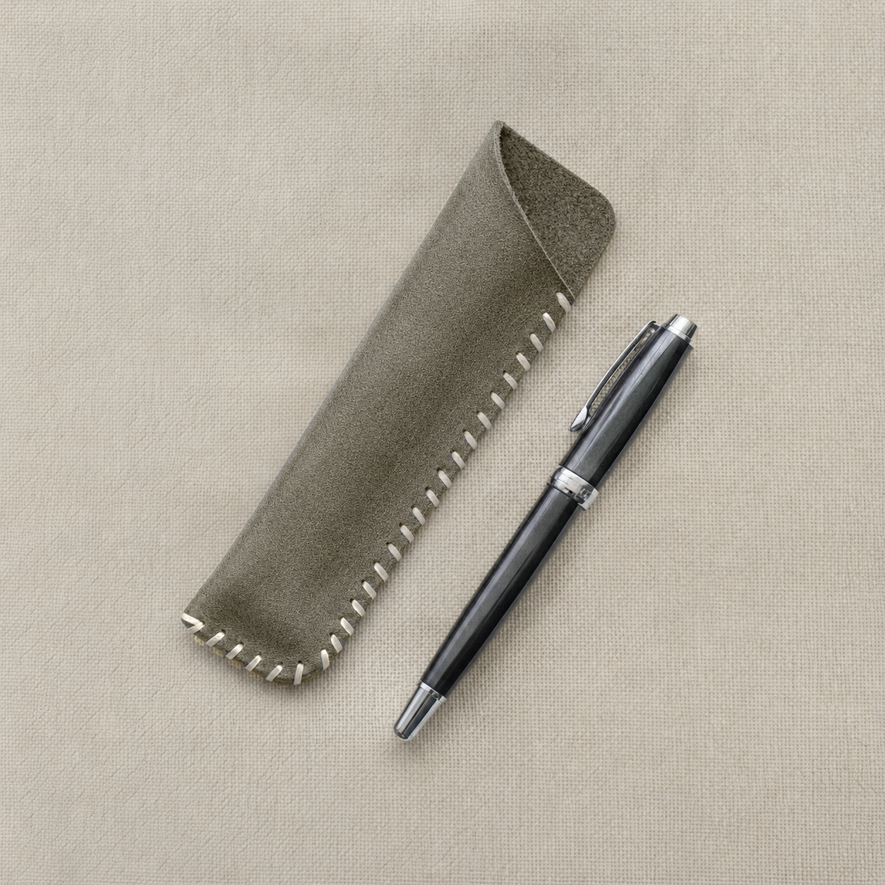 Pen Holder