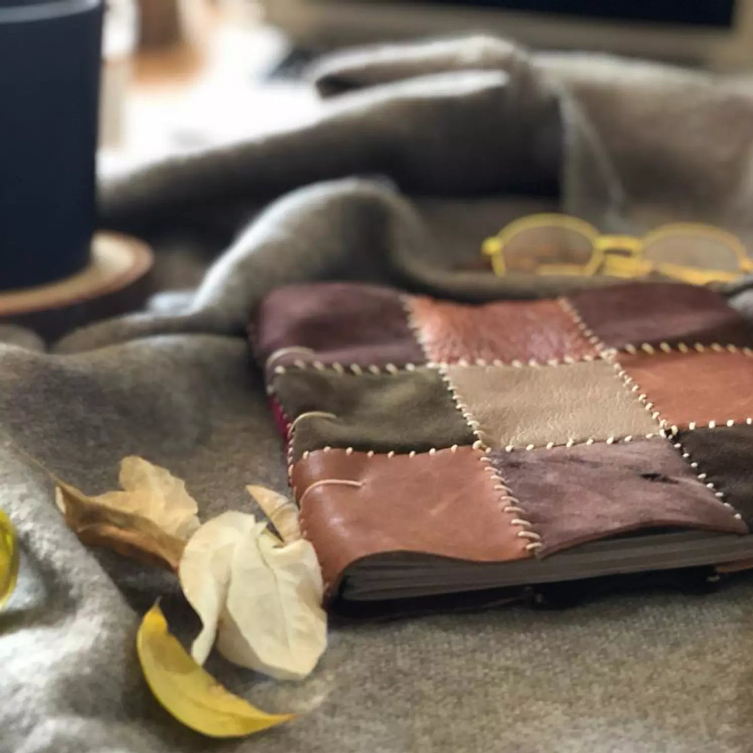 Sketch Book Patchwork - Ribbon lock
