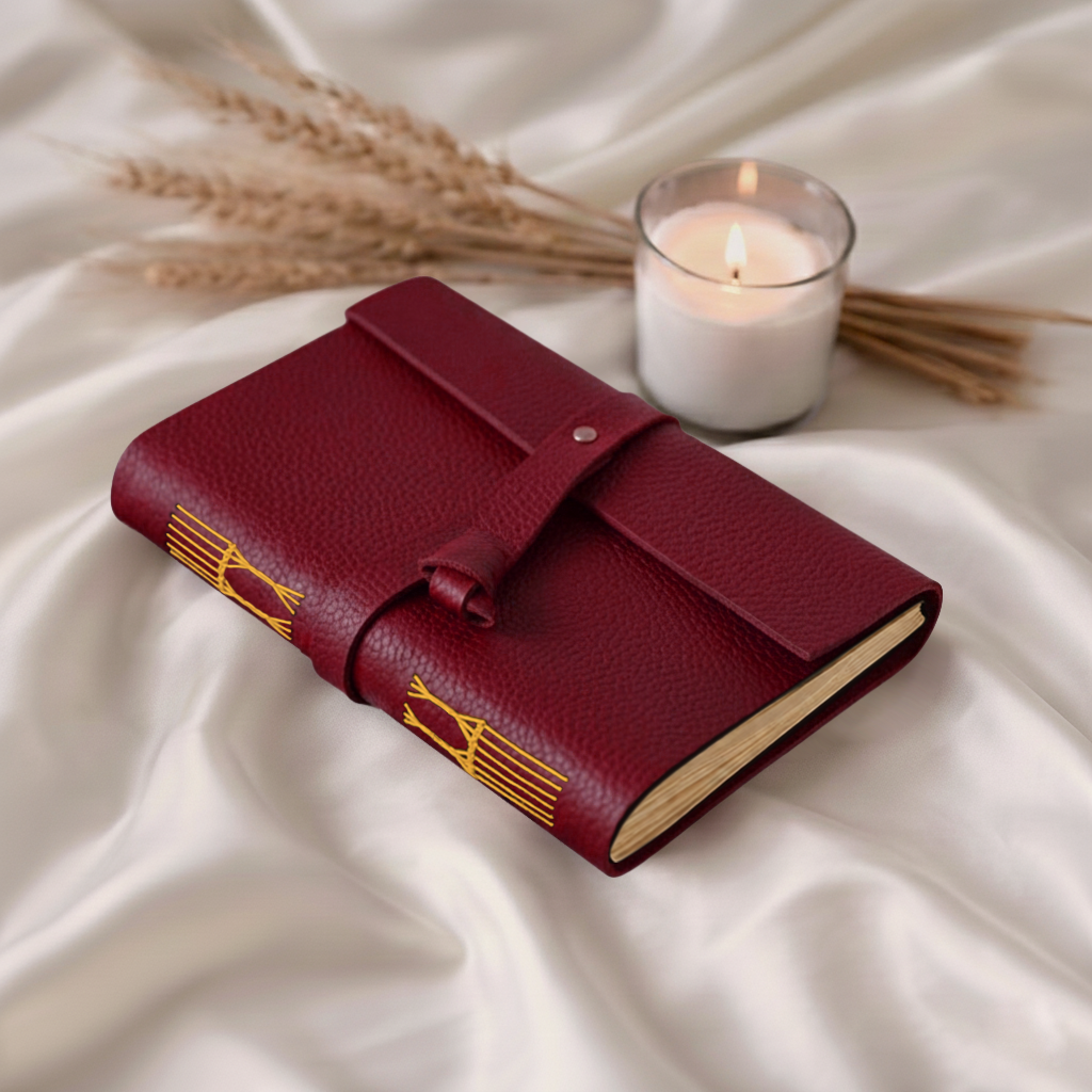 Journal - Vivid- Metal lock
